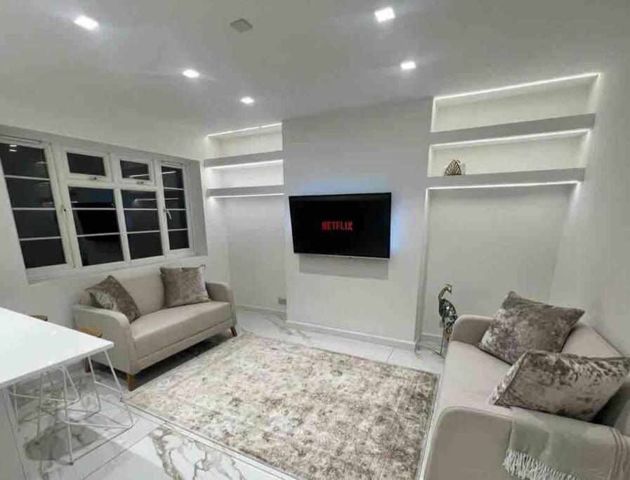 Premium Private Apartment Minutes To Central London Bagian luar foto